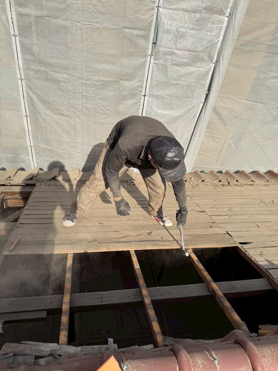 瓦屋根の屋根工事