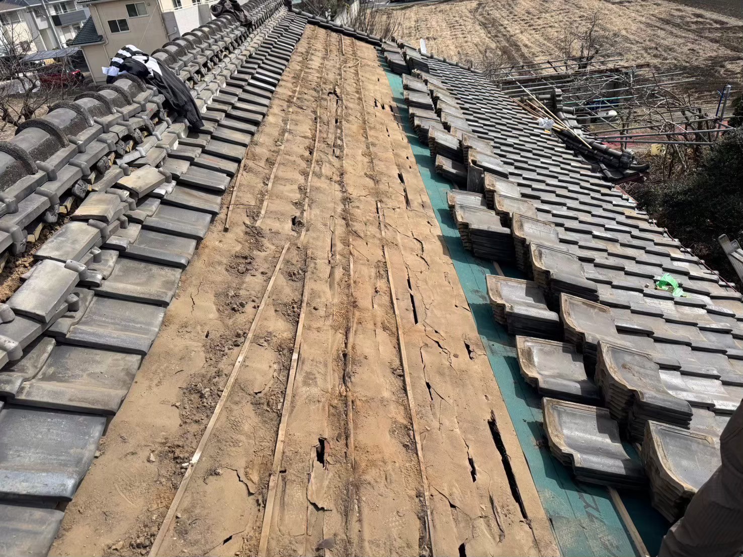 瓦屋根の屋根工事