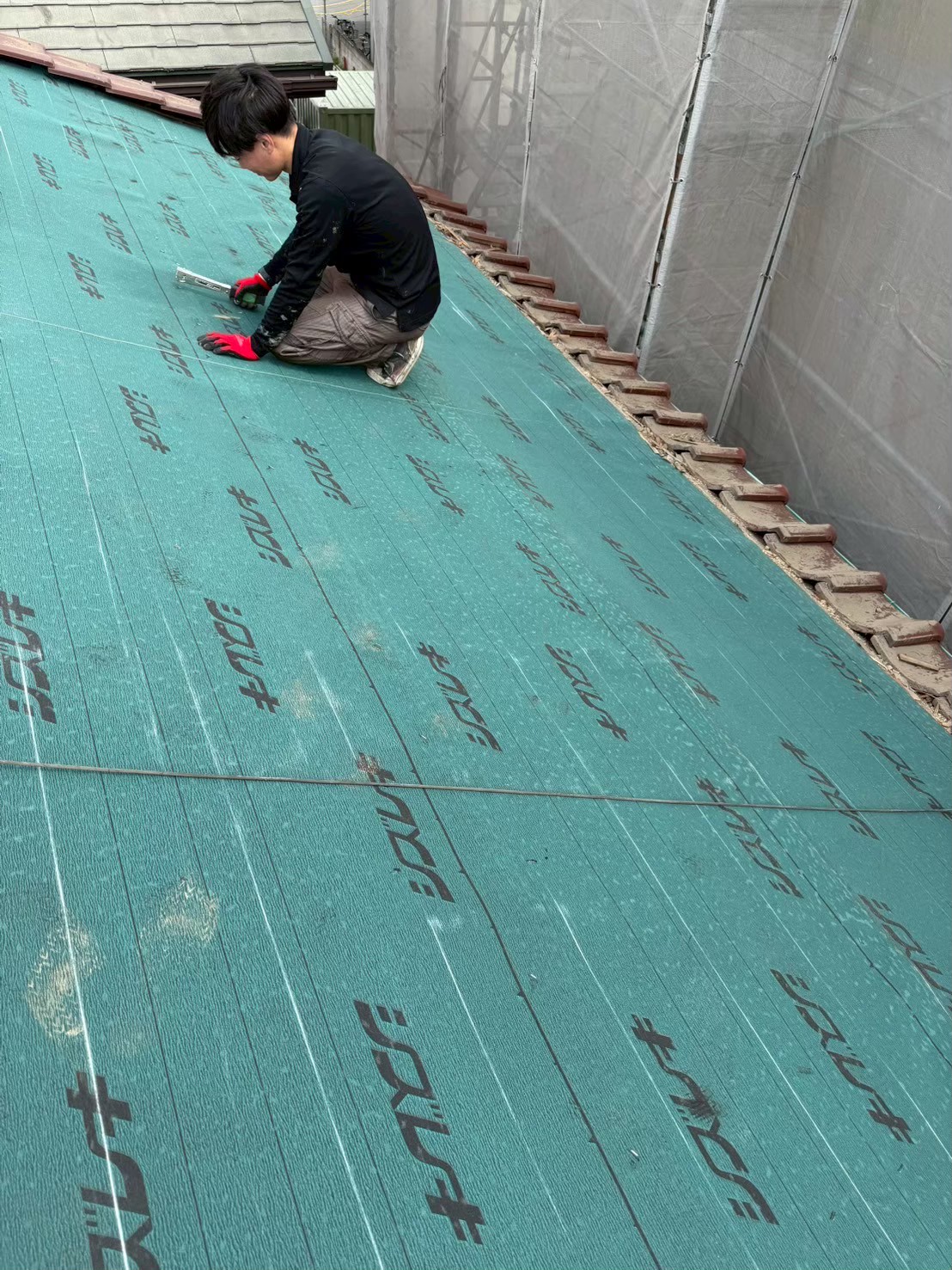 瓦屋根の屋根工事